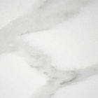 Piedra blanca del cuarzo de Calacatta del copo de nieve con la encimera de la cocina